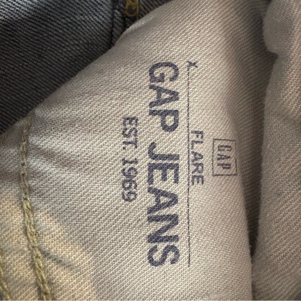Gap Classic Denim Original Flare Jeans - Picture 5 of 10